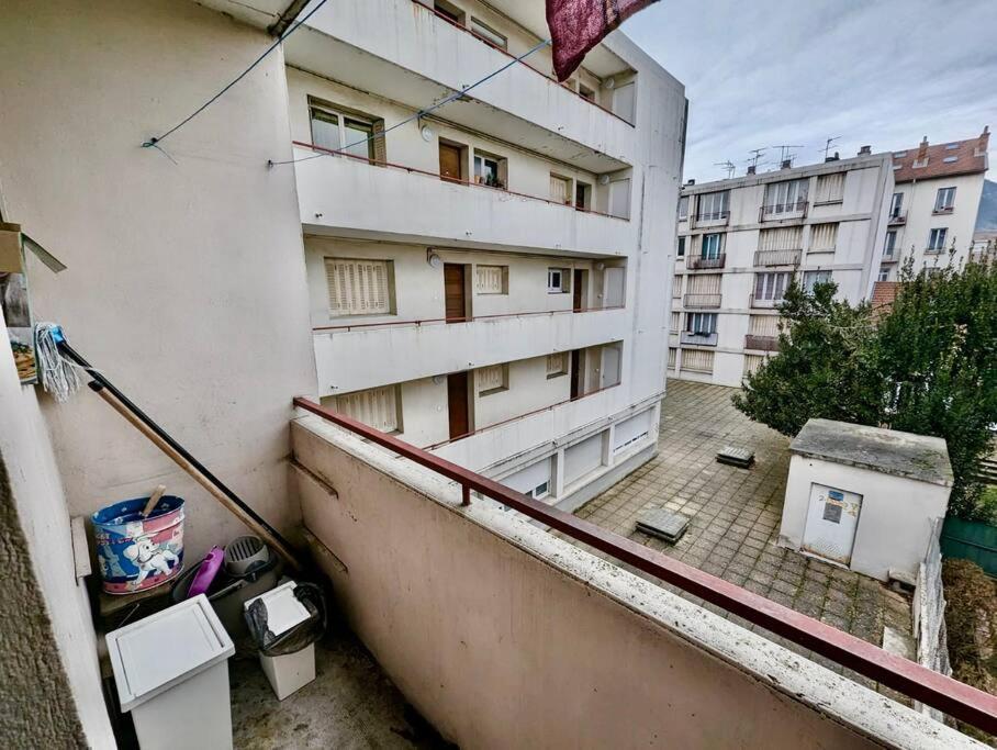Impeccable Chambre, Bien Place, Calme & Tout Equipe グルノーブル エクステリア 写真